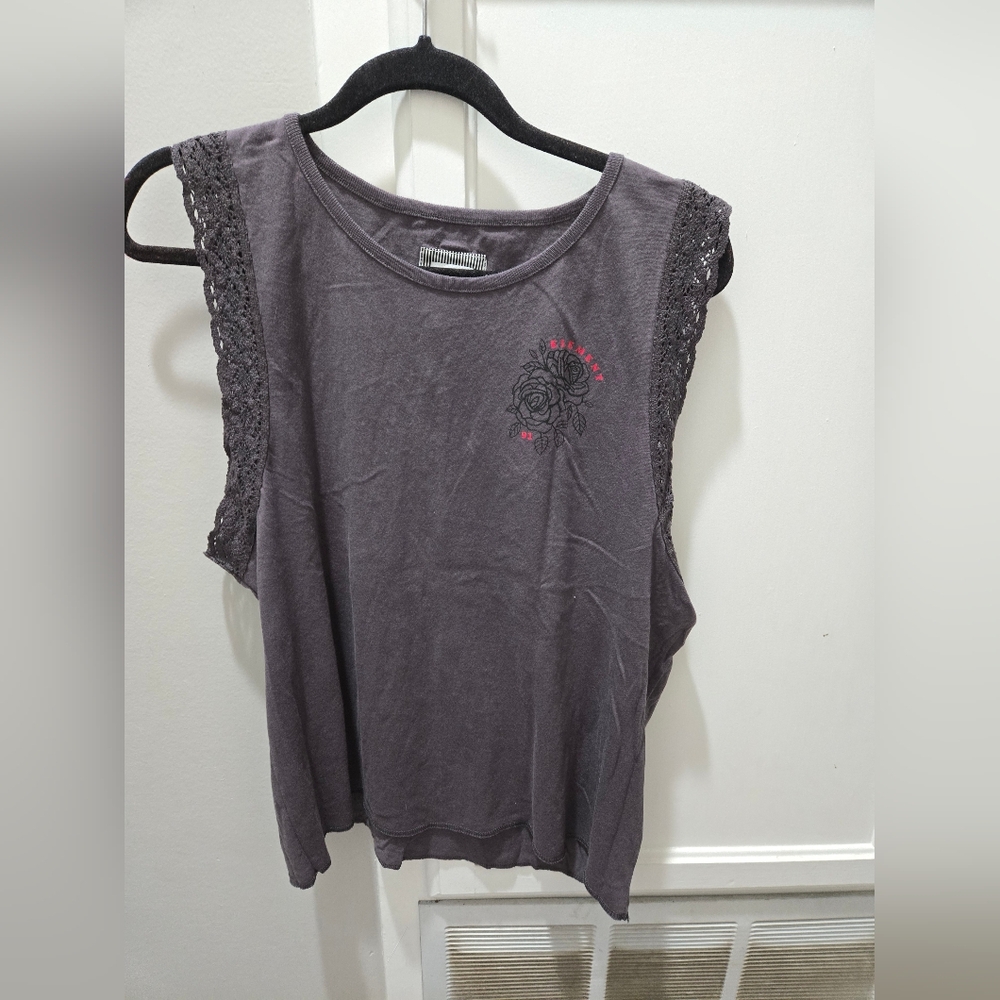 Element tank top